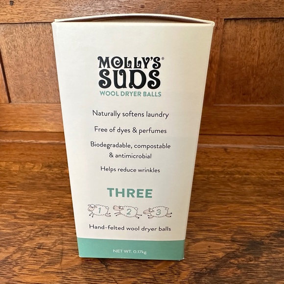 Molly's Suds 100% New Zealand Wool Dryer Balls - Box of 3 - Picture 4 of 7